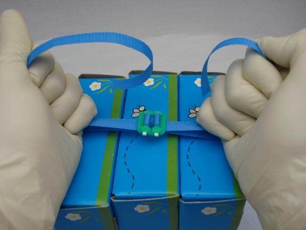 How to used Poly Strapping Buckles - Step 6